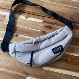 Everlane Fanny Pack - NWOT!